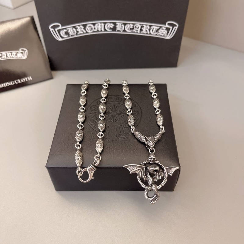 Ch**me He**ts necklaces